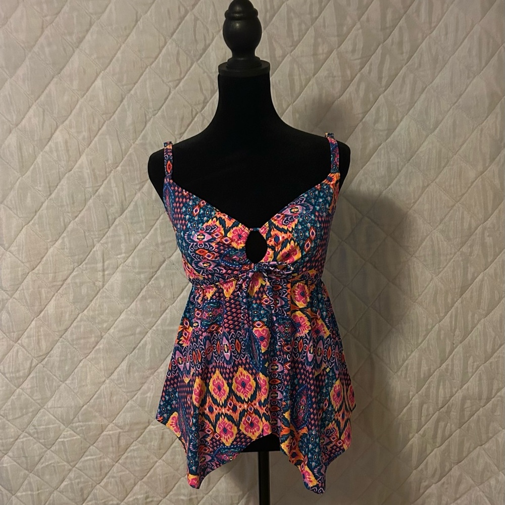 VENUS Tankini Swim Top